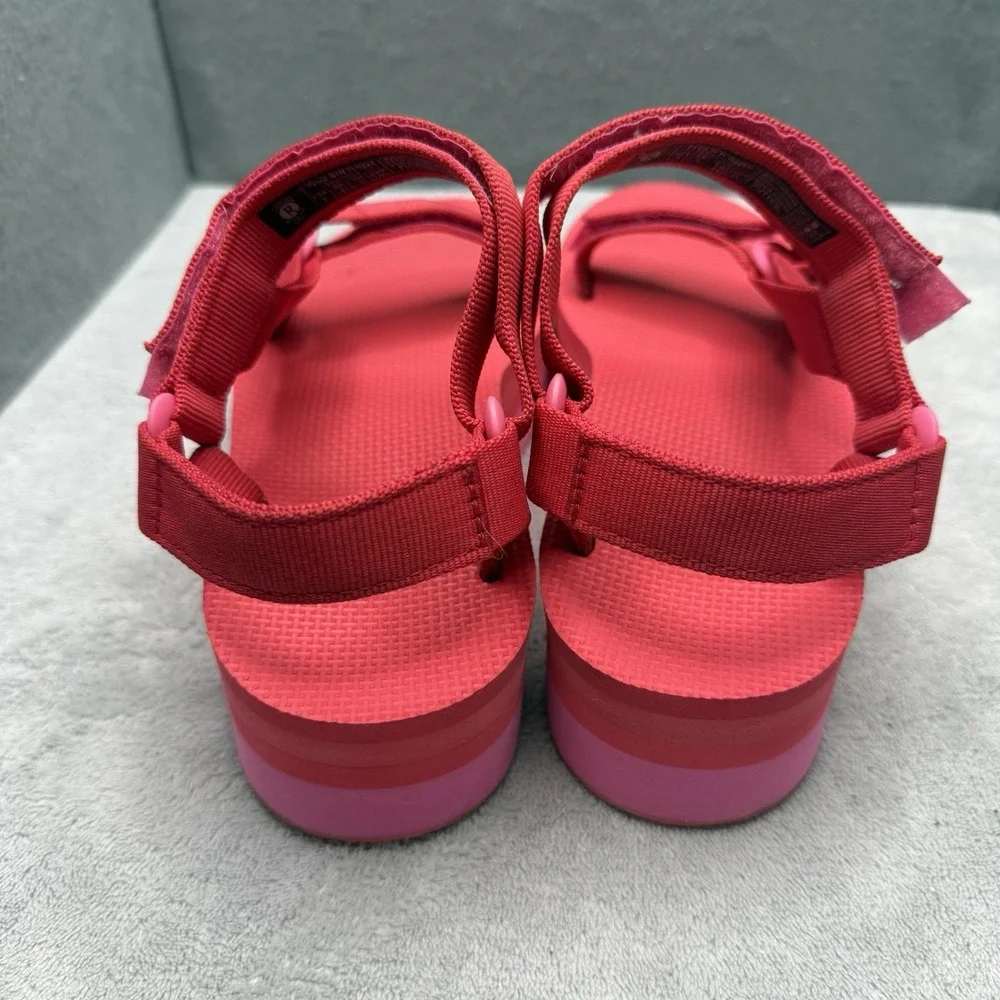 Teva Flatform Universal Women's 8 Red Pink Platform Sandals 1008844